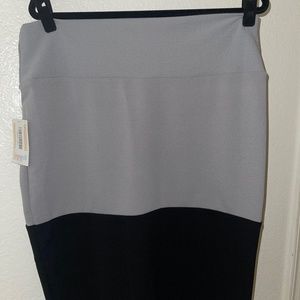 Cassie Straight skirt